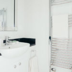Ensuite in 3 The Elms