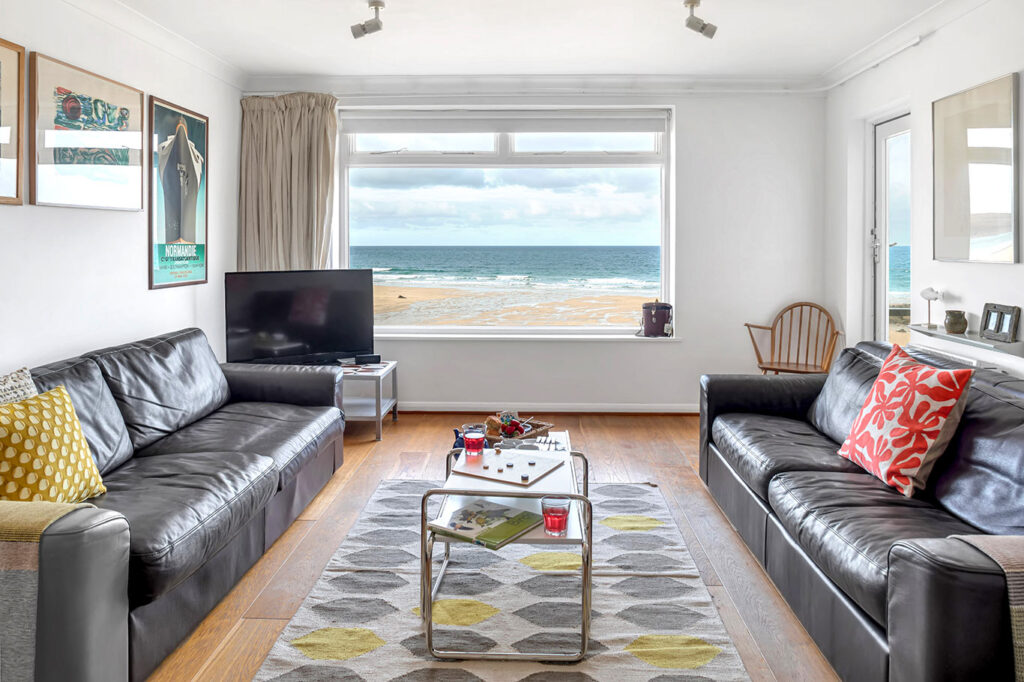 11 Barnaloft, St Ives | Beachfront accommodation on Porthmeor