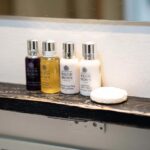 Trowan Garden Room Bathroom Amenities