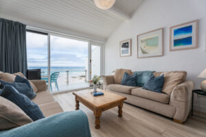 Read more about the article 17 Barnaloft