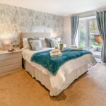 Riverside Retreat - Master bedroom