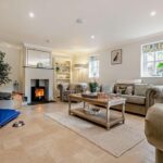 Rose Cottage - Living area