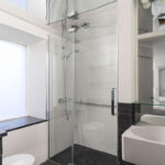 68f243bd27db53eb1173f114_e8ab80ed7880cd549717f95983bb8b64_Old-Saltings-Bathroom