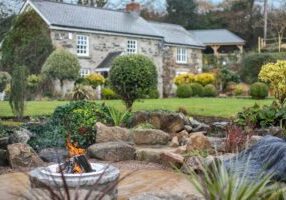 Rose Cottage Firepit and Exterior